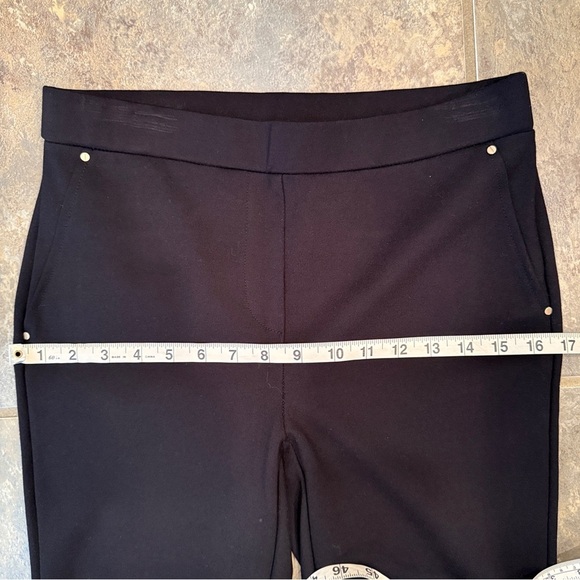 Jones New York Black Relaxed Dress Pants Slimming Stretch Gold Rivets Pull On SM - Picture 10 of 13